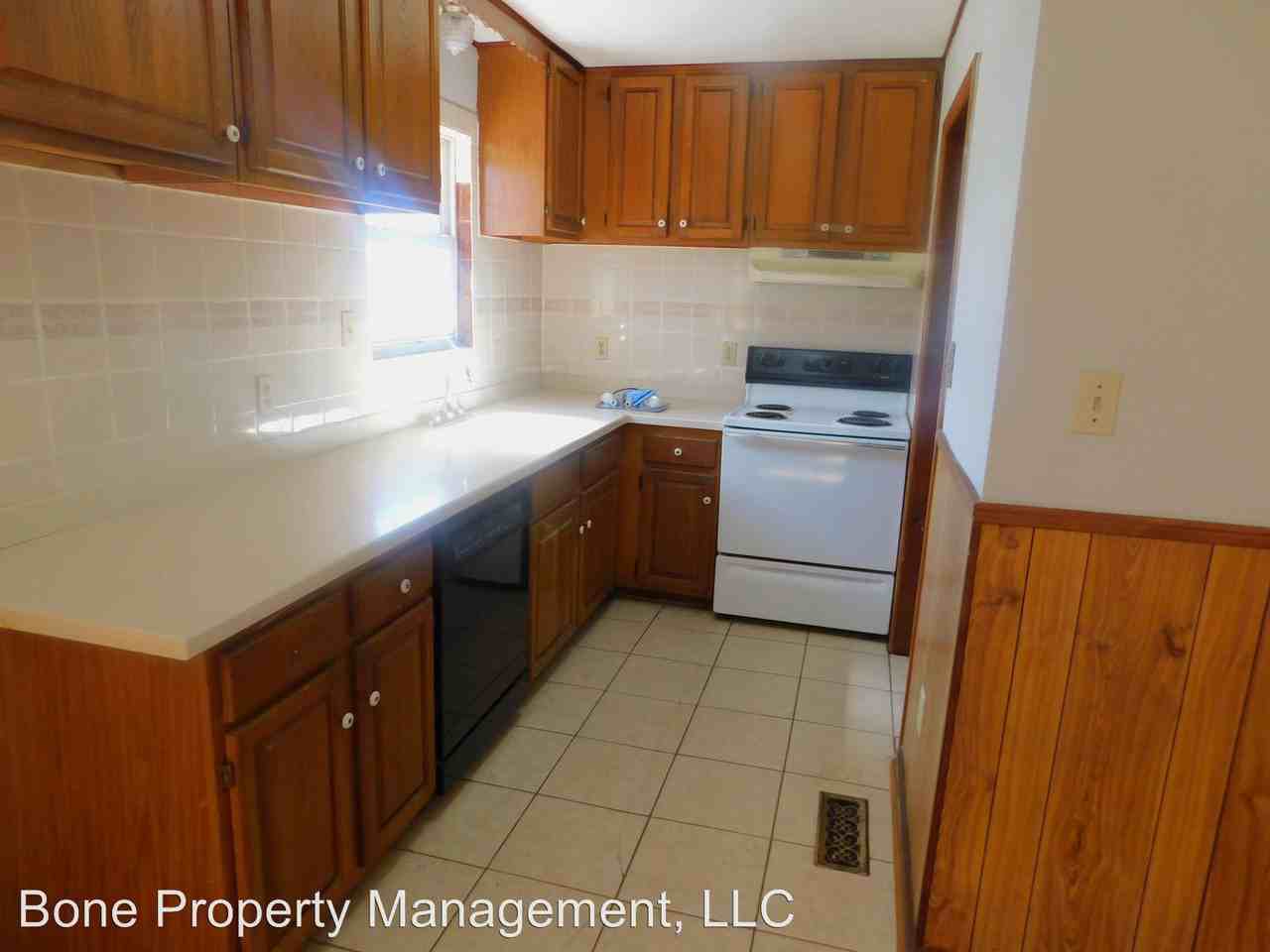 1980 Carthage Hwy - Photo 3 of 7