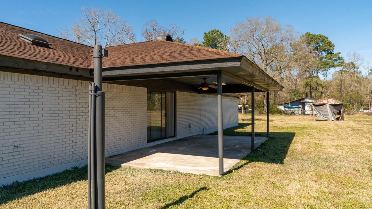 544 Pin Oak Dr - Photo 2 of 12