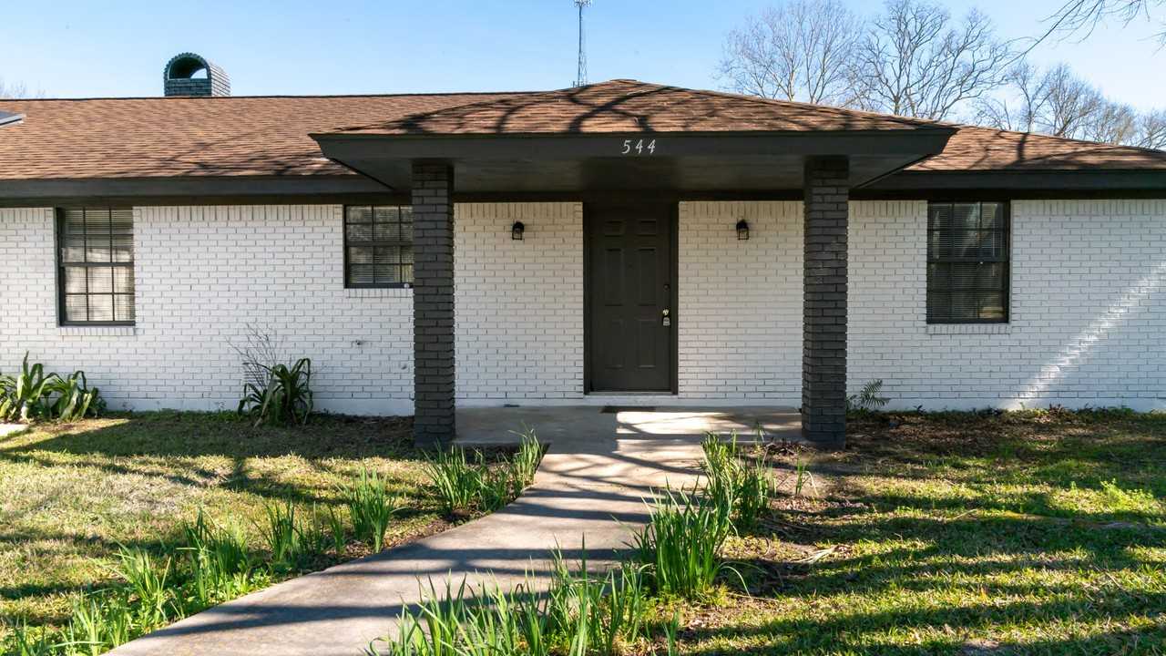 544 Pin Oak Dr - Photo 3 of 12
