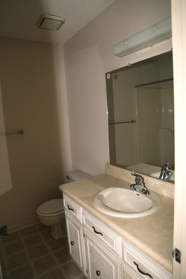 100 Lanier Dr #17 - Photo 4 of 5