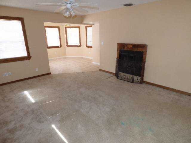 2243 Doer Ln. - Photo 2 of 9