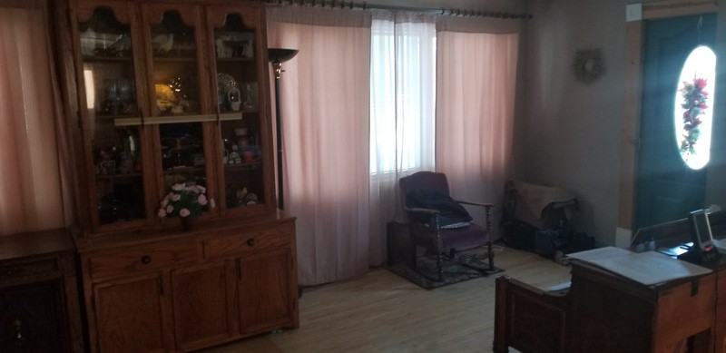 392 9th Ave S - Photo 2 of 40