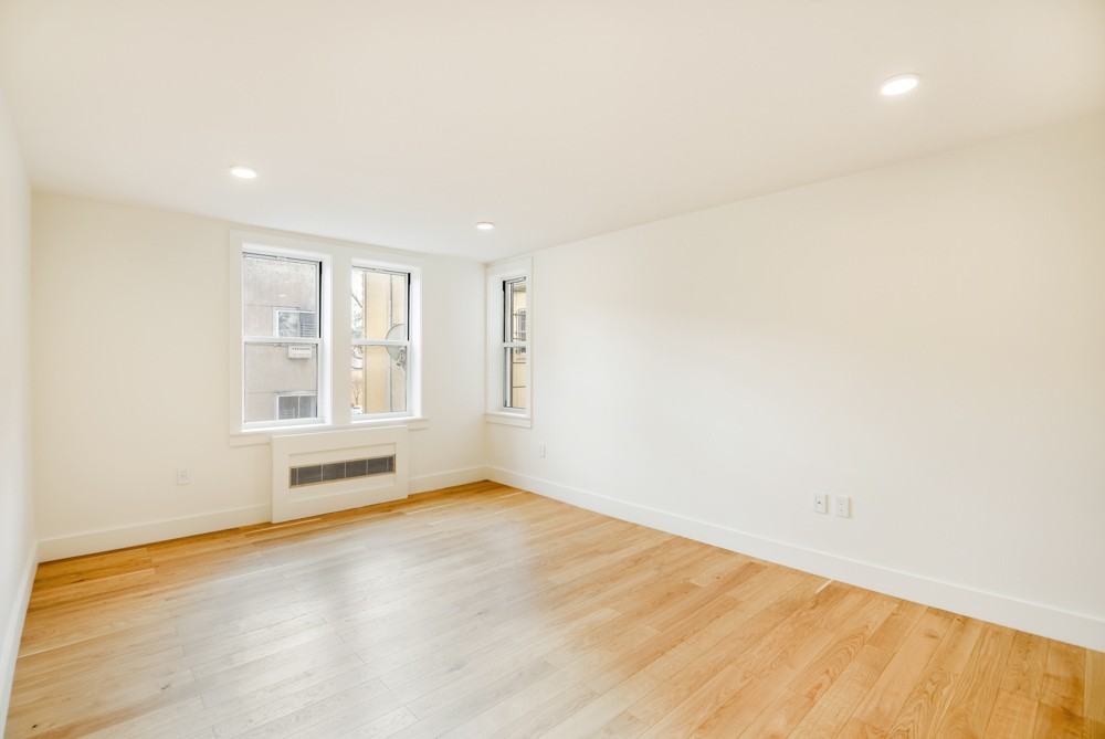 130 Martense Street - Photo 2 of 13