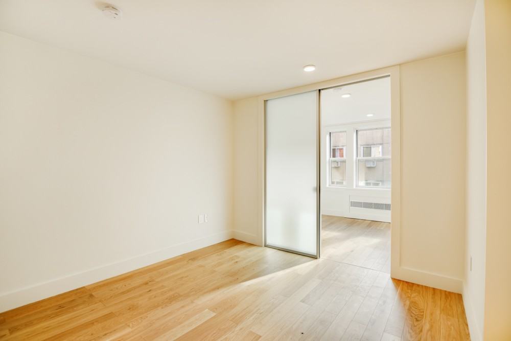 130 Martense Street - Photo 4 of 13