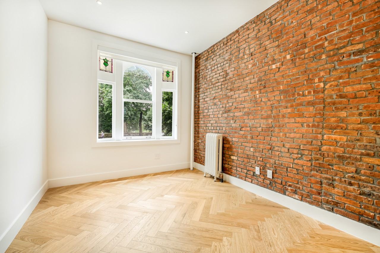 181-182 Prospect Park West - Photo 3 of 13