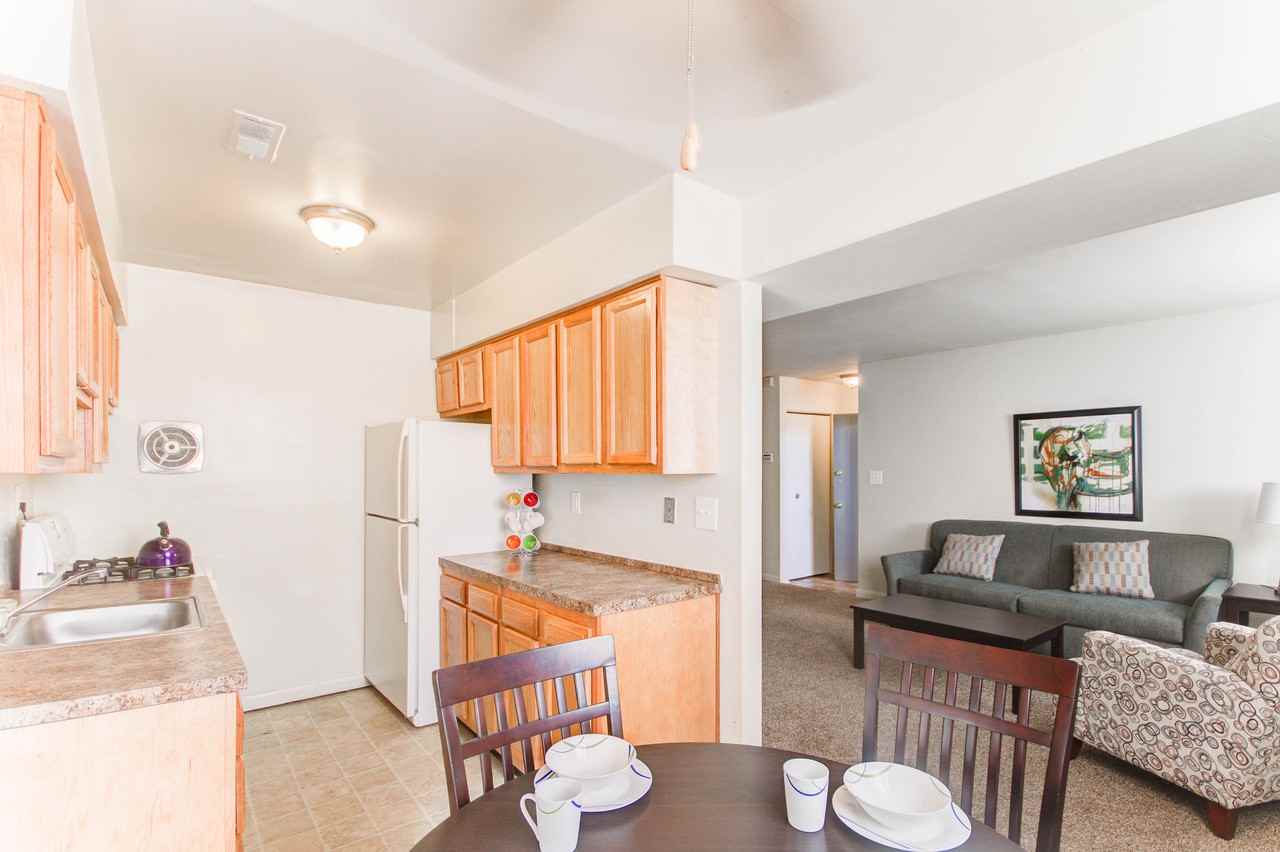 Rogers Post - Photo 3 of 10