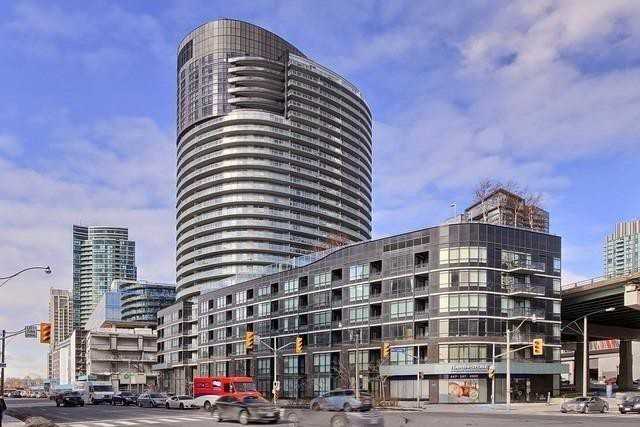 38 Dan Leckie Way #1808