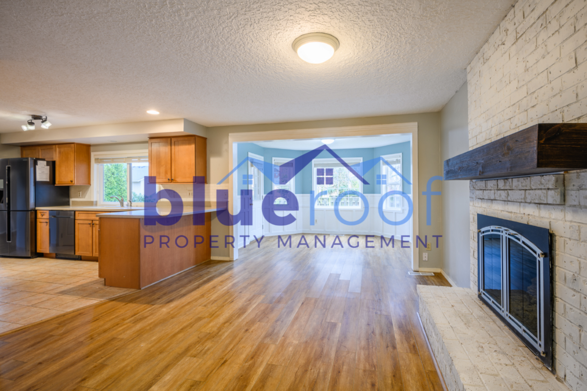 11025 Southeast Flavel Street - Photo 3 of 7