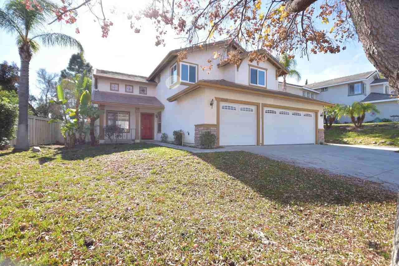 29520 Westwind Dr - Photo 2 of 10