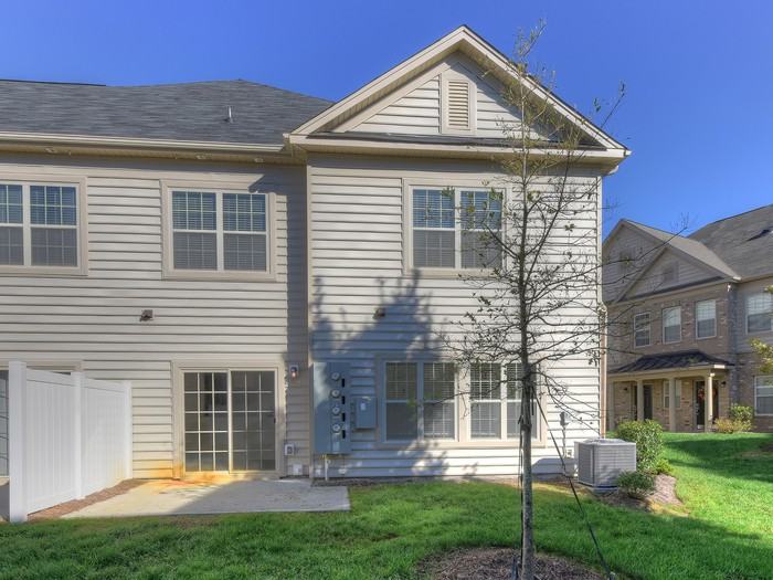 14521 Crociani Drive - Photo 2 of 34