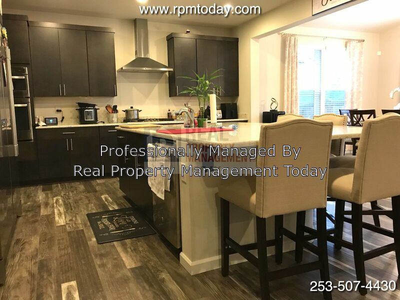 14223 63rd Ave E - Photo 3 of 17