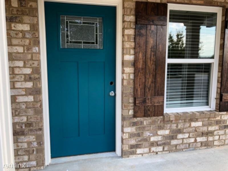 562 College St - Photo 2 of 21