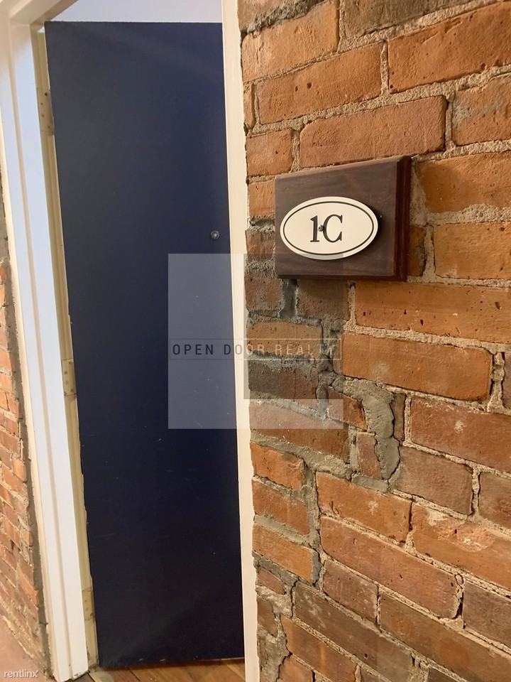 195 Wooster St - Photo 2 of 11