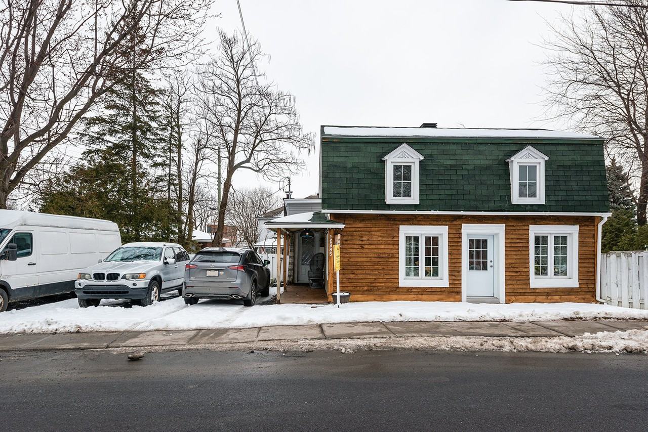 16885 Boulevard Gouin Ouest, Montréal, QC H9H 3G1 2 Bedroom House for