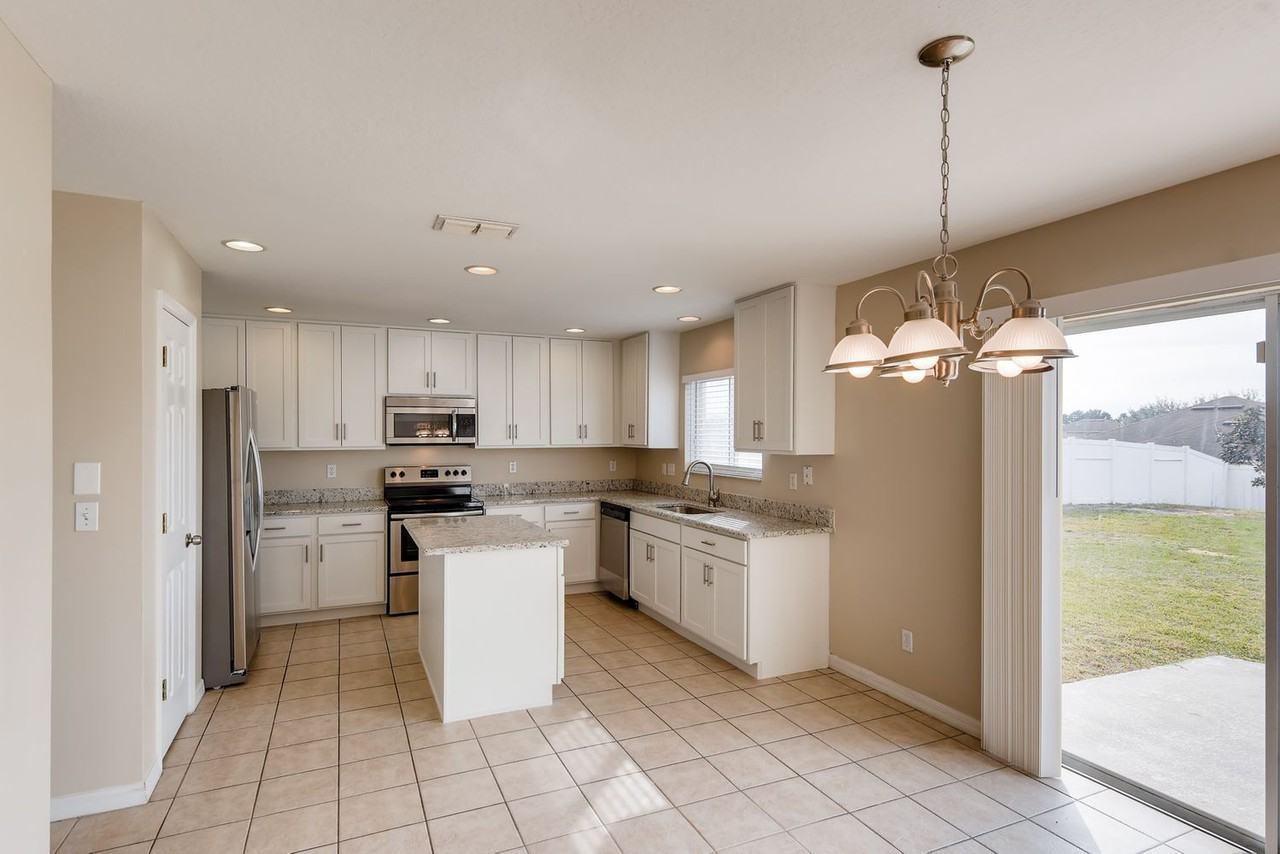 3045 Tobago Ave - Photo 3 of 14