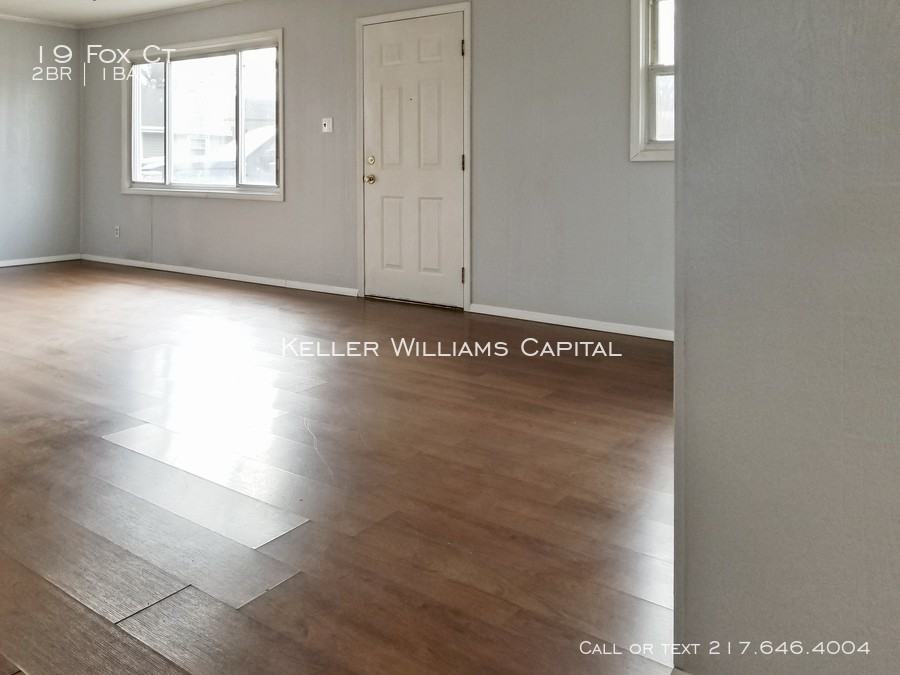 19 Fox Ct - Photo 2 of 12