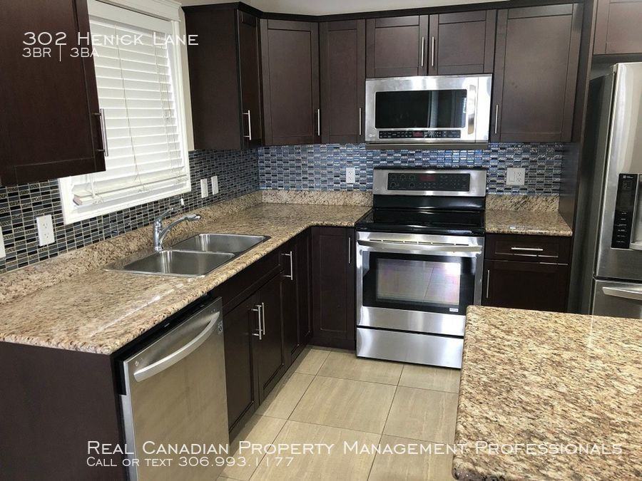 302 Henick Lane - Photo 3 of 41