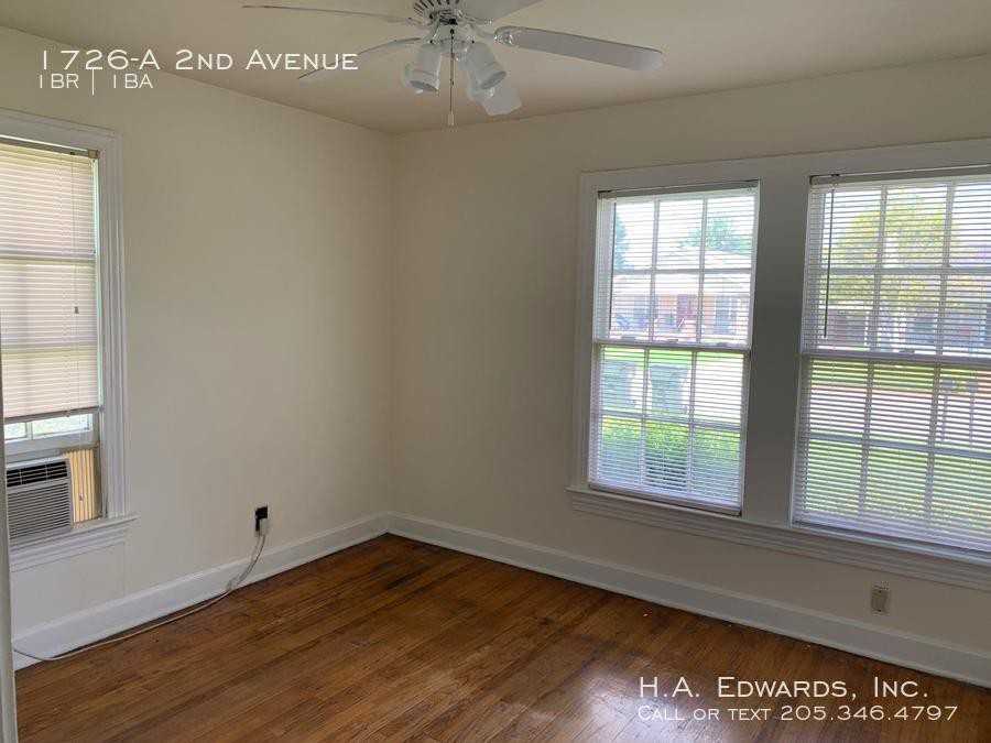 1726A 2nd Ave - Photo 3 of 5