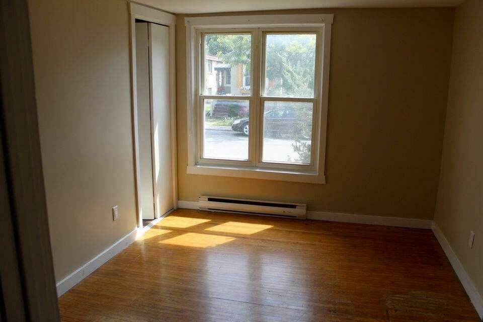 616 Victoria St Apartments in Williamsville, Kingston, ON K7K 4S4 Zumper