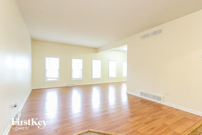 3617 177th Place - Photo 3 of 15