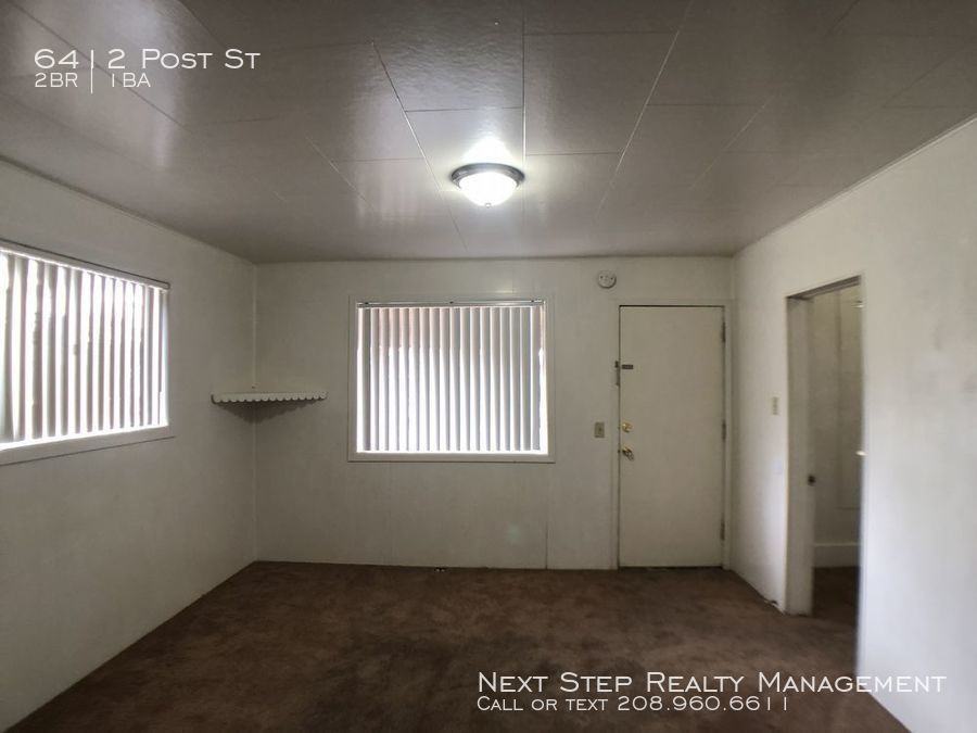 6412 Post St - Photo 3 of 14