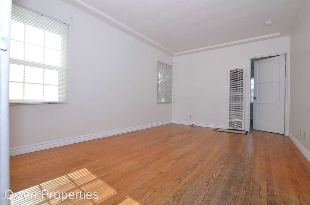 372 I Ave - Photo 3 of 15