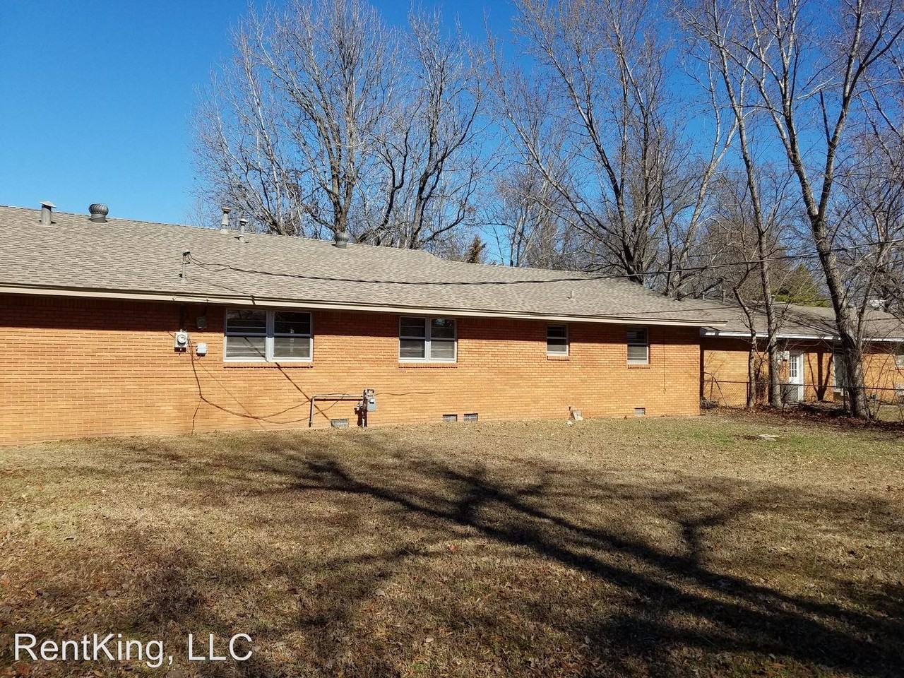 1314 Sycamore St - Photo 2 of 13