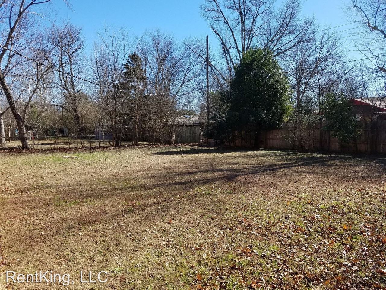 1314 Sycamore St - Photo 3 of 13