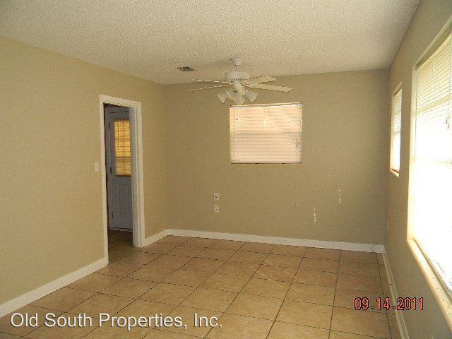 3970 San Gabriel Dr - Photo 2 of 10