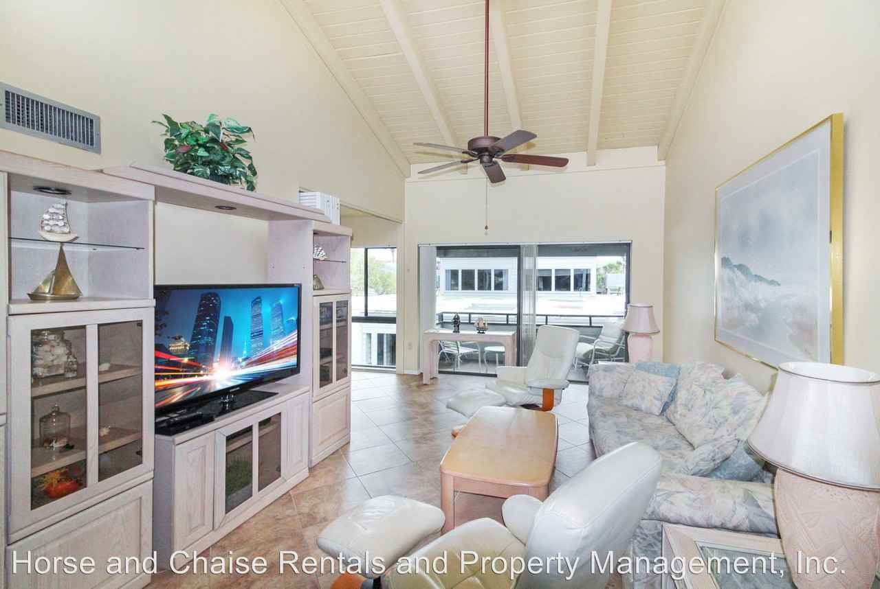 1555 Tarpon Center B205 - Photo 3 of 9
