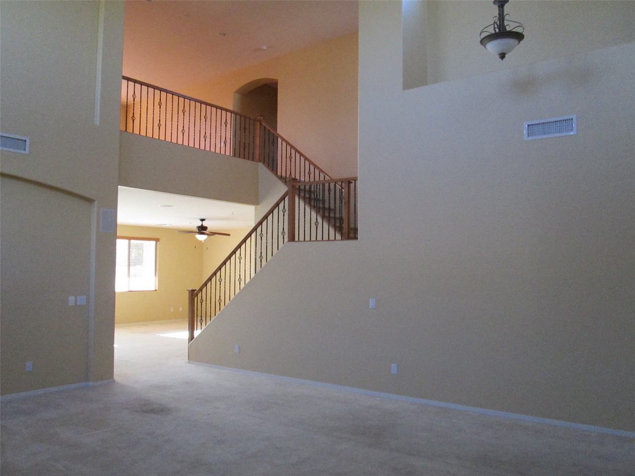 14983 W Windward Ave - Photo 3 of 41