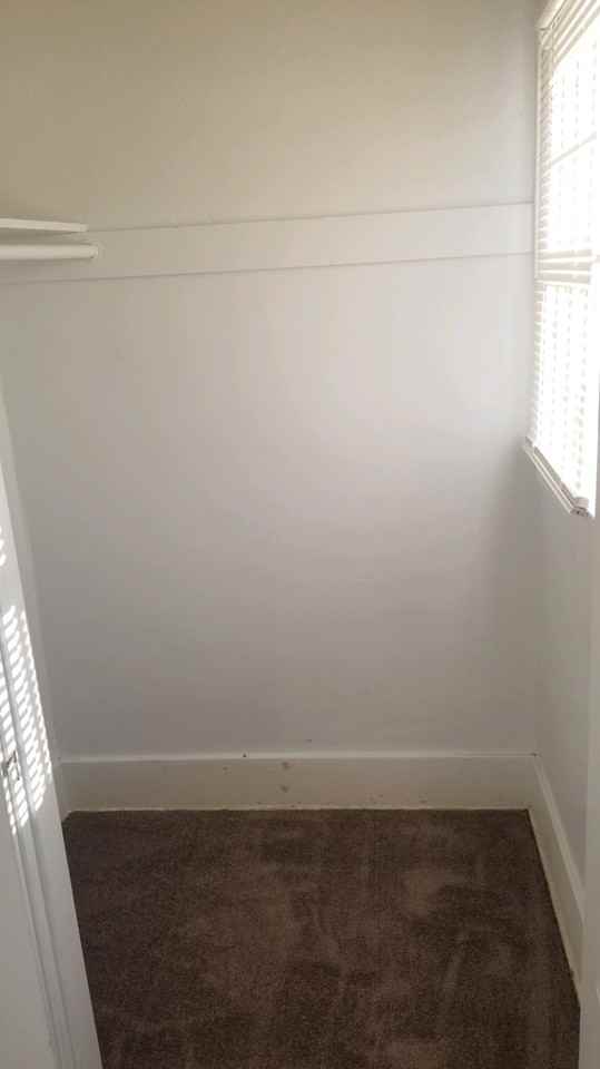 1555 6th Ave - Photo 2 of 8