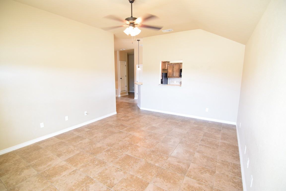 4521 Brutus Ln - Photo 7 of 14