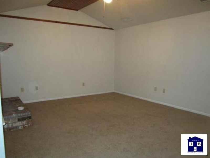 216 Blanket Dr - Photo 7 of 50