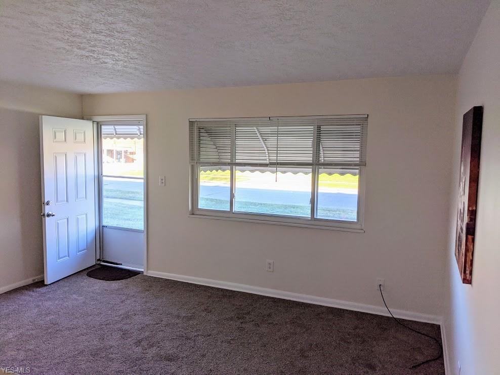 1592 Ridgewick Dr - Photo 2 of 26