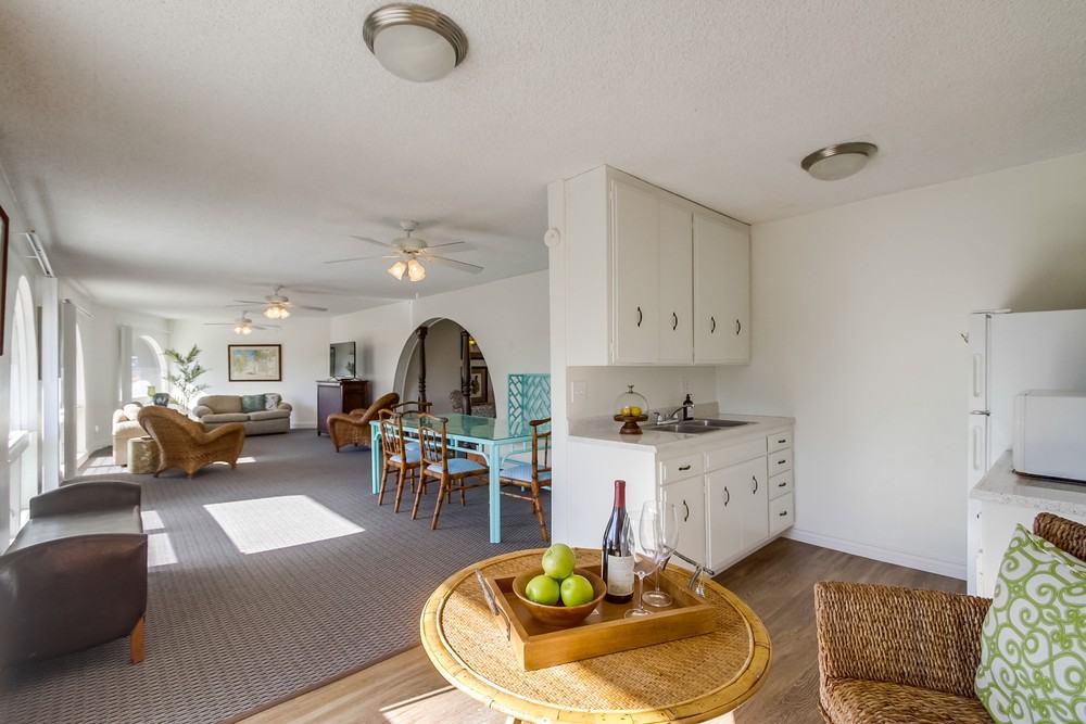 Villa Capri Apartments - Photo 6 of 11