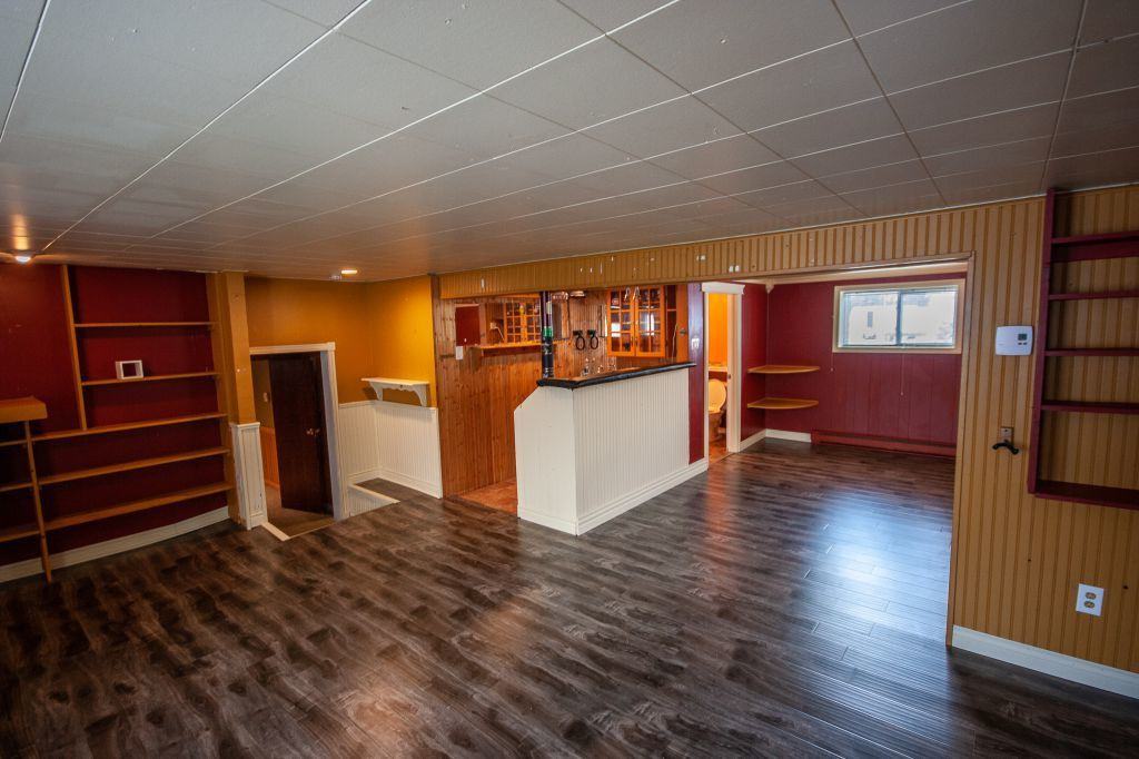 71 Laurier St. - Photo 3 of 17