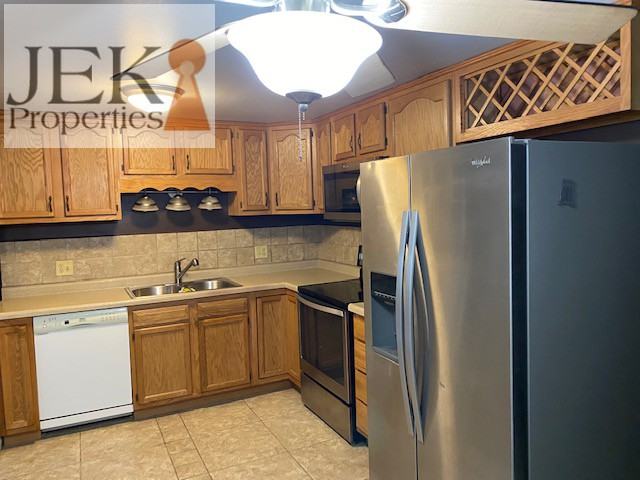 1149 Petra Place #3 - Photo 3 of 24