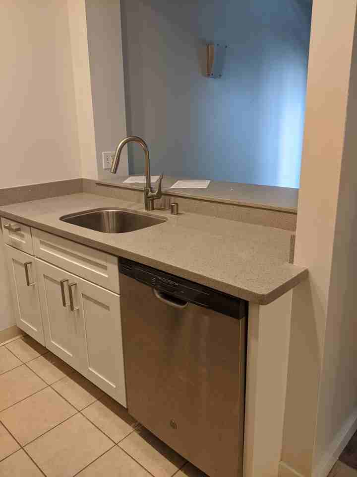 Lake Park Terrace Apartments - Photo 2 of 27