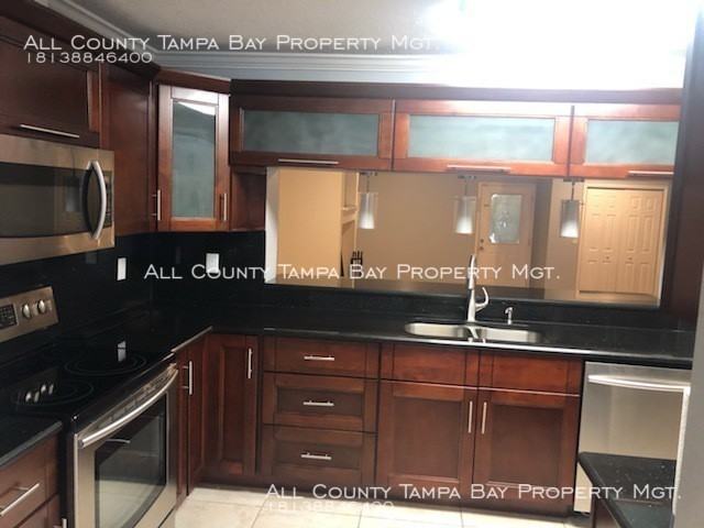 3417 W Kirby Street - Photo 2 of 7