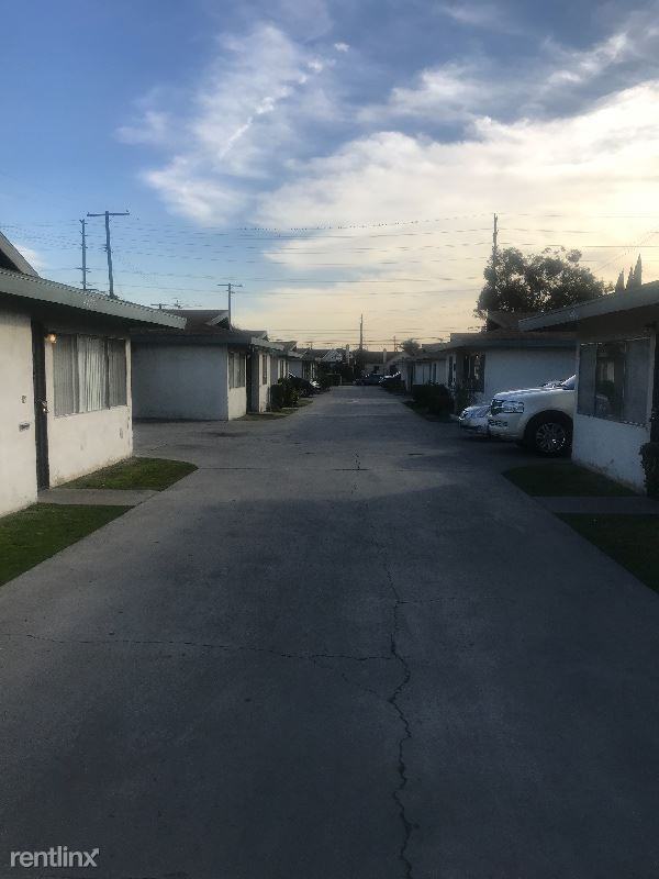 5102 Liveoak Street - Photo 2 of 2