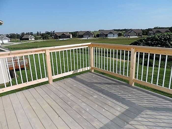 1222 Mary Lane - Photo 3 of 20