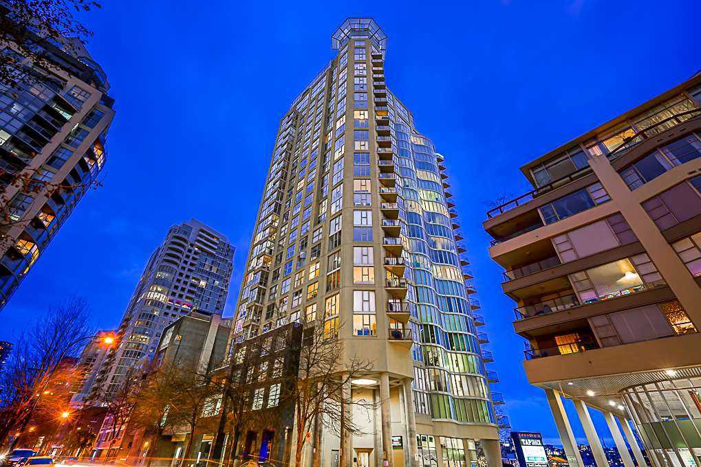 1000 Beach Avenue 702, Vancouver, BC V6E 4M2 2 Bedroom Apartment for