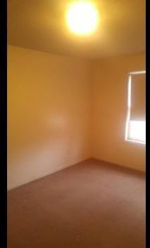 380 Broadway St E - Photo 2 of 5