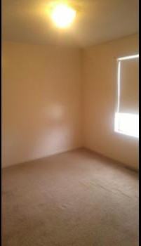 380 Broadway St E - Photo 3 of 5