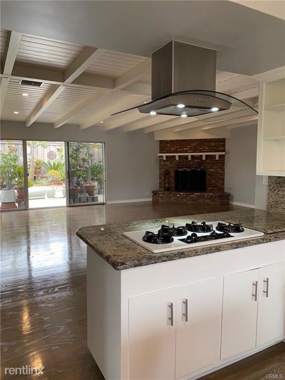 3834 Ver Halen Ct - Photo 2 of 10