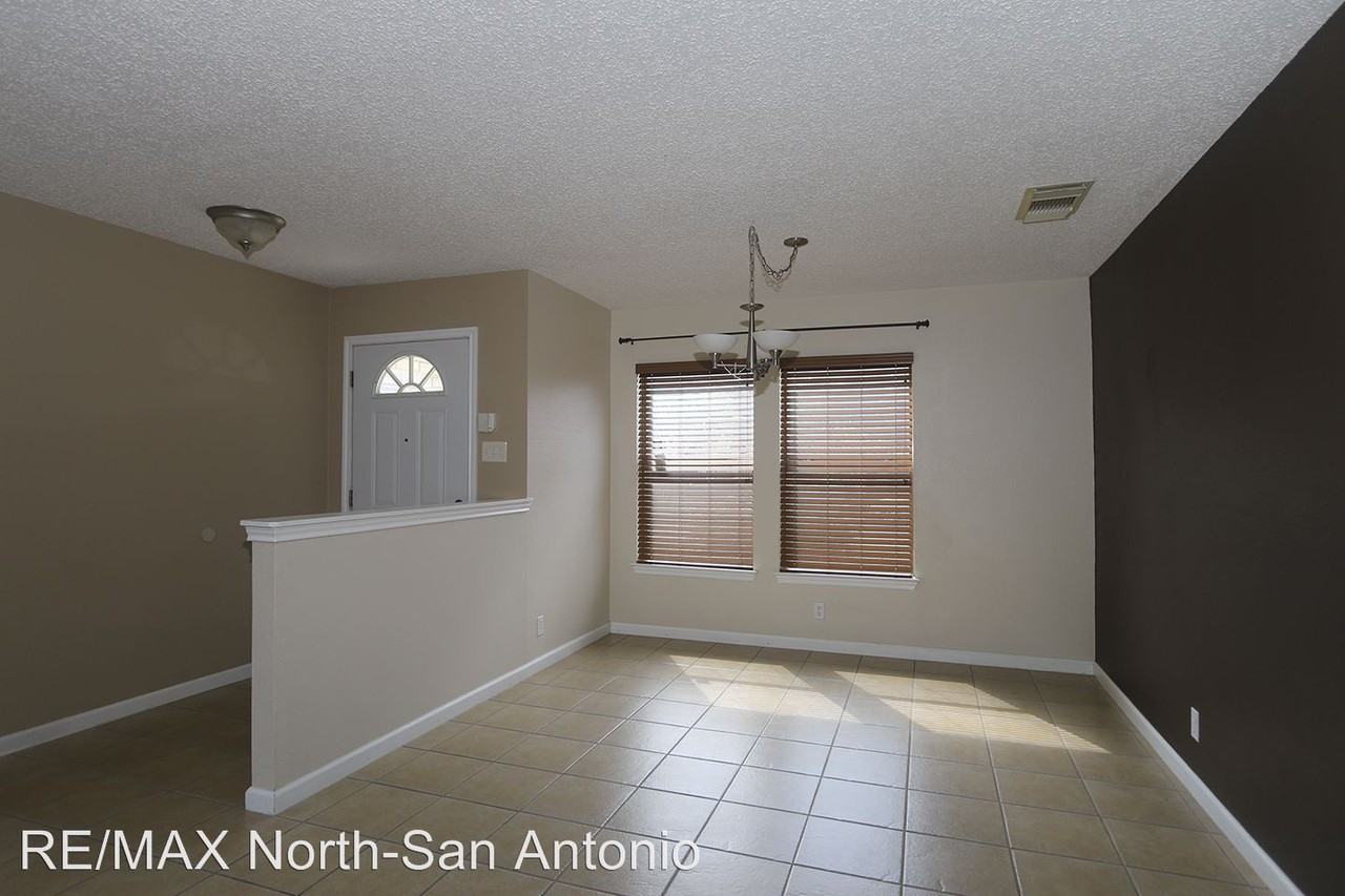 2522 Kingswell Ave - Photo 3 of 19