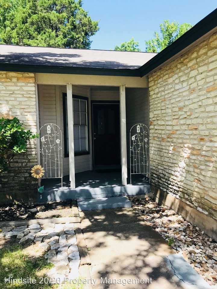 2304 Silver Spur - Photo 3 of 18