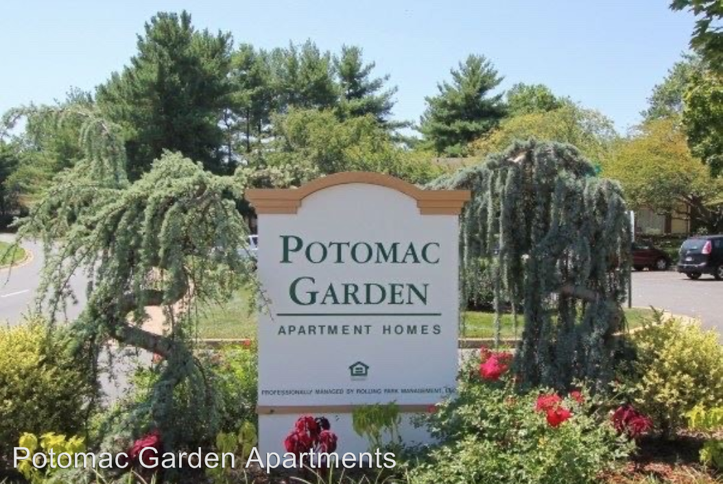 Potomac Garden Apartments 1300 Sanderson Dr Sugarland Run Va