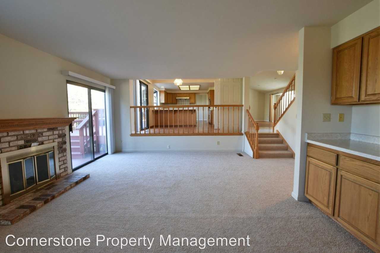 3379 Royal Meadow Lane - Photo 3 of 12